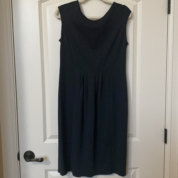 NWT Armani Midi Dress Womens 10 work office Preppy classic Made in Italy viscose - Picture 3 of 16